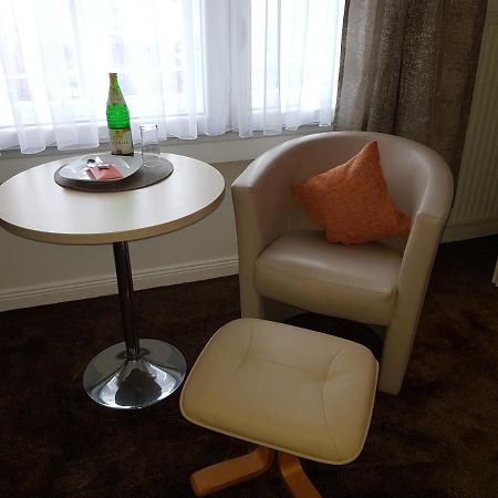 Villa Zur Schoenen Aussicht 바트잘츠우프렌 외부 사진