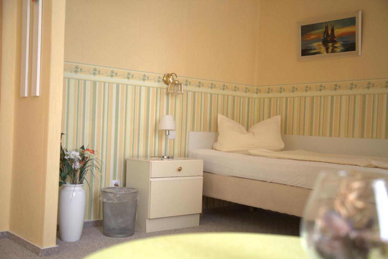 Villa Zur Schoenen Aussicht 바트잘츠우프렌 외부 사진